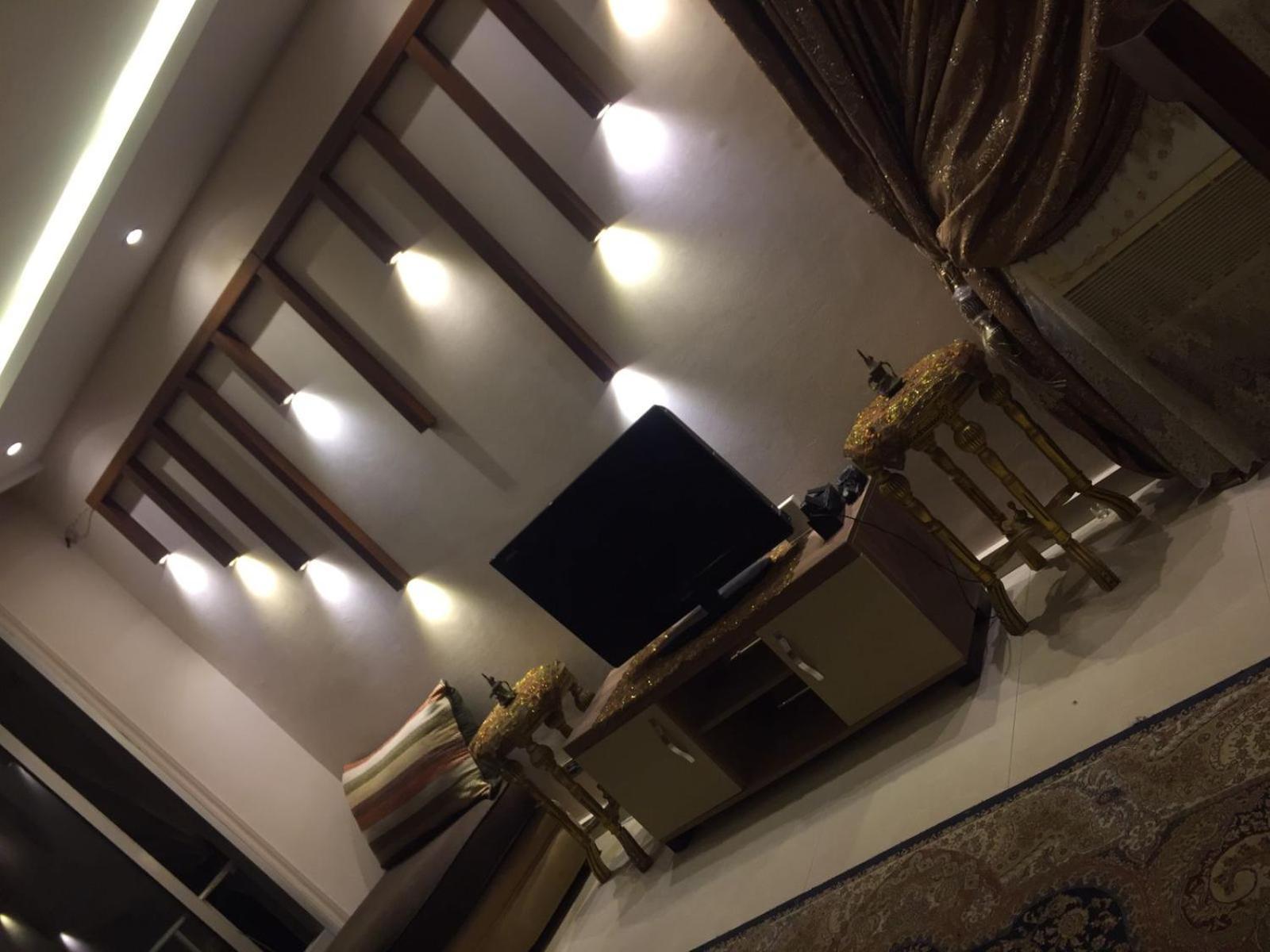 Apartment Hala *
